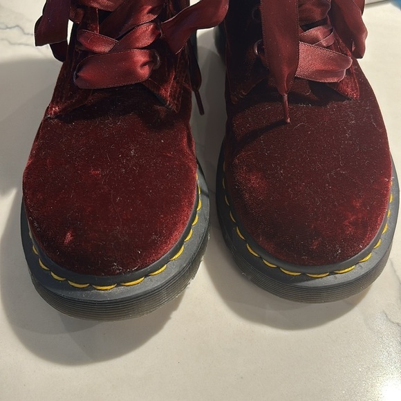 DR MARTENS Sz 6 1460 Pascal Red Wine Velvet Satin Lace Boots - Picture 15 of 15
